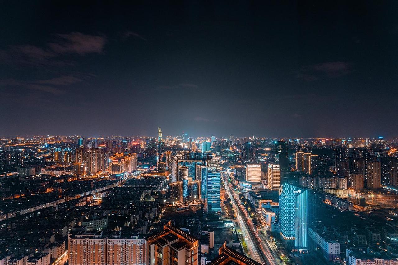 Kunming Hotel High Sky View Apartment Экстерьер фото