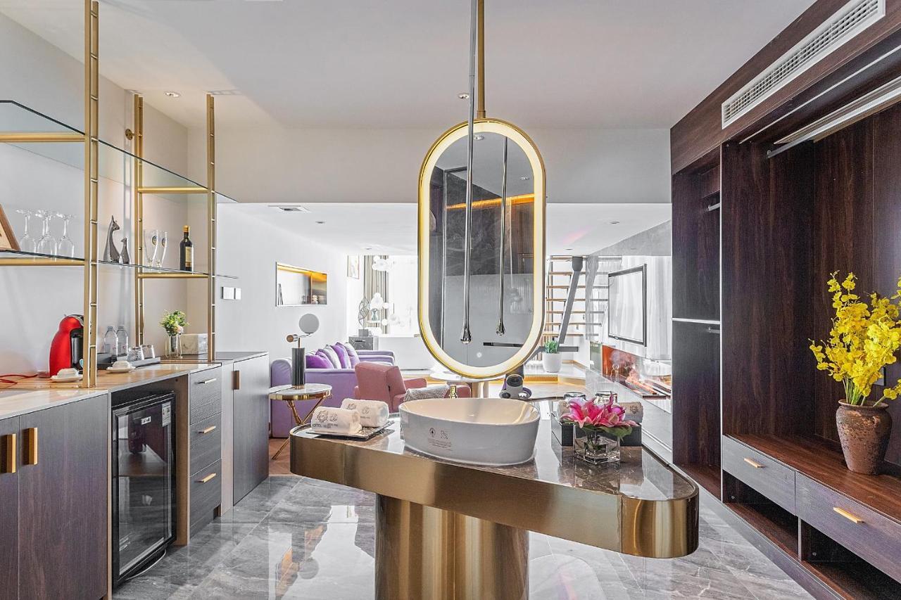 Kunming Hotel High Sky View Apartment Экстерьер фото